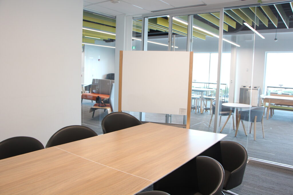 evolv1 Meeting Room